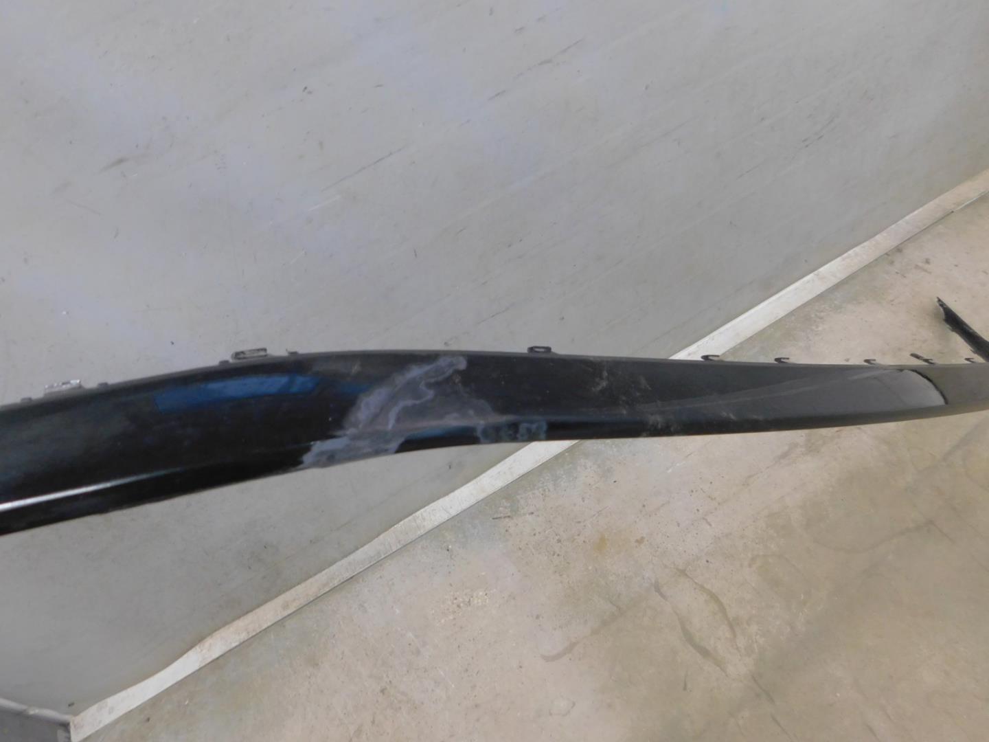 Накладка переднего бампера