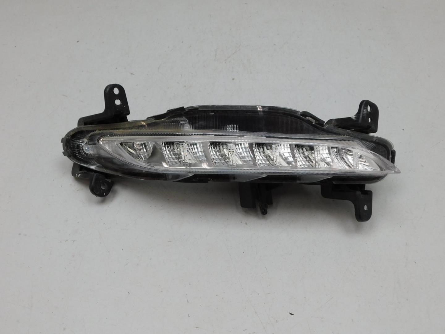 Габарит передний правый