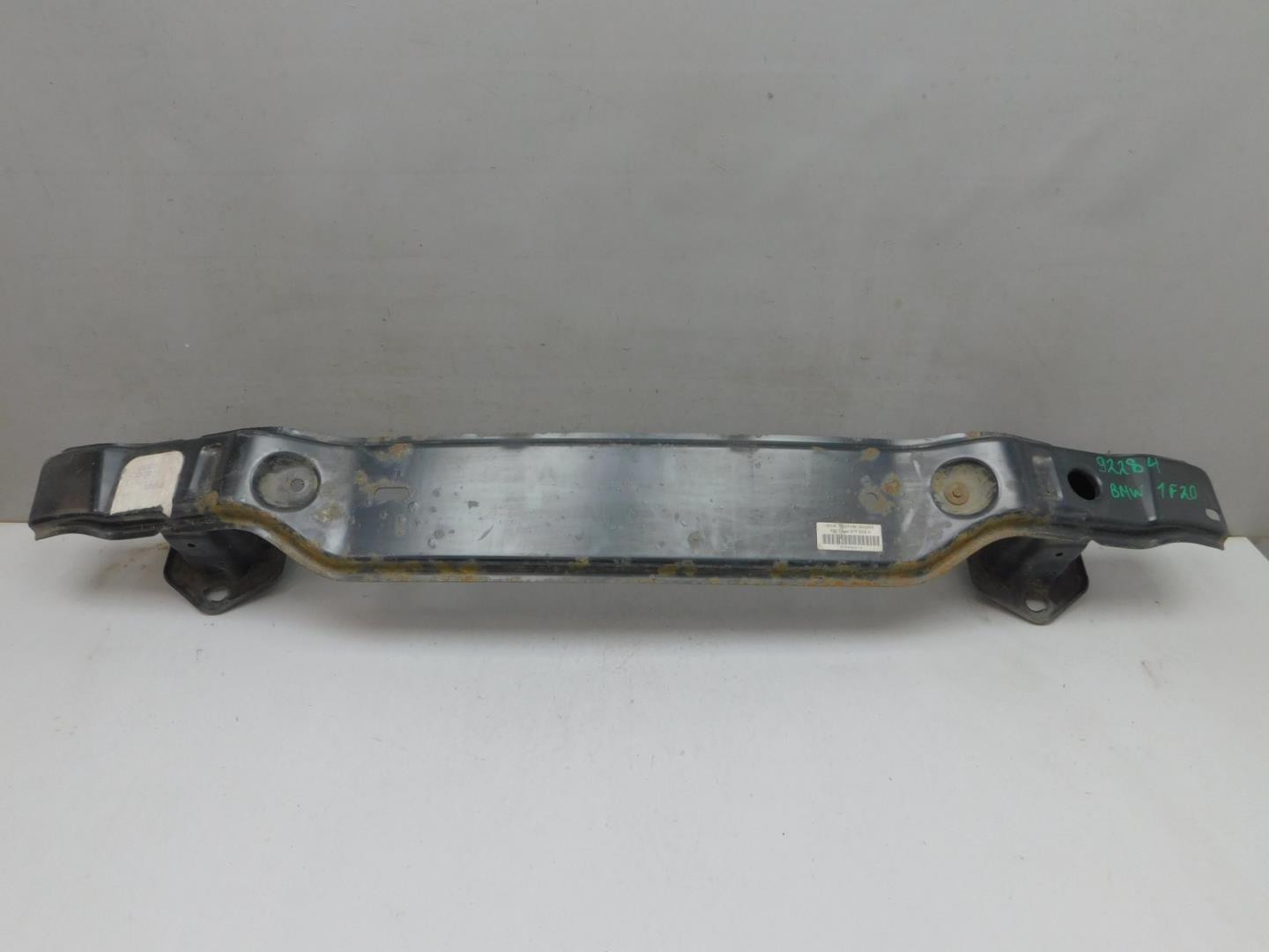 Усилитель заднего бампера