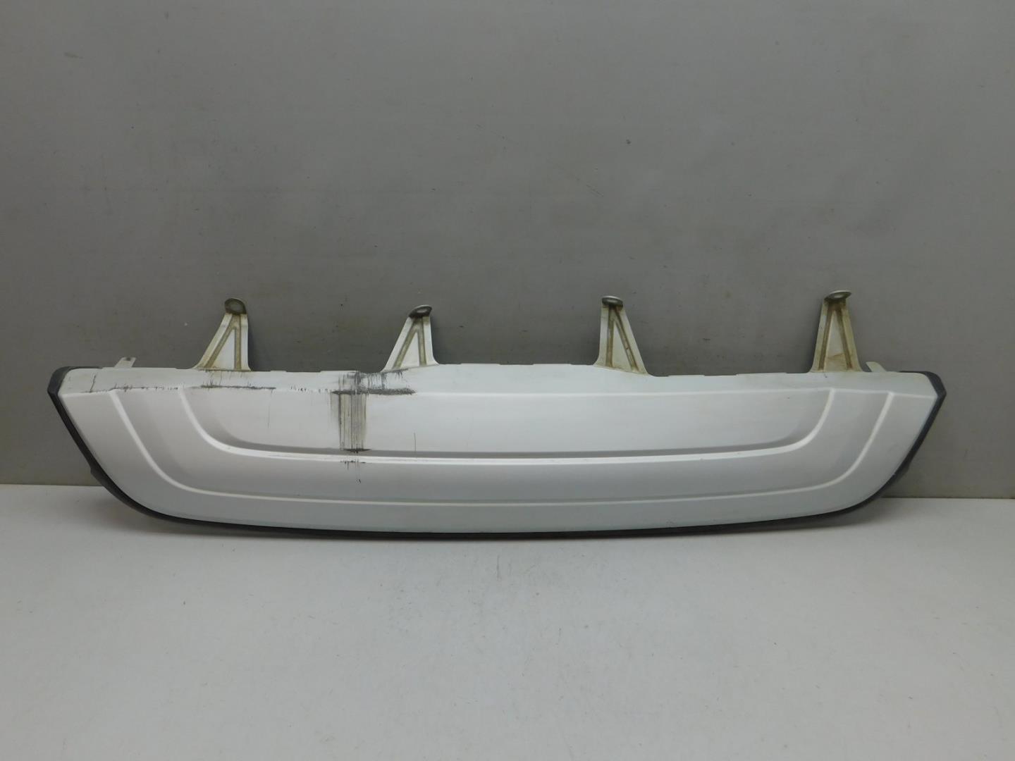 Накладка заднего бампера