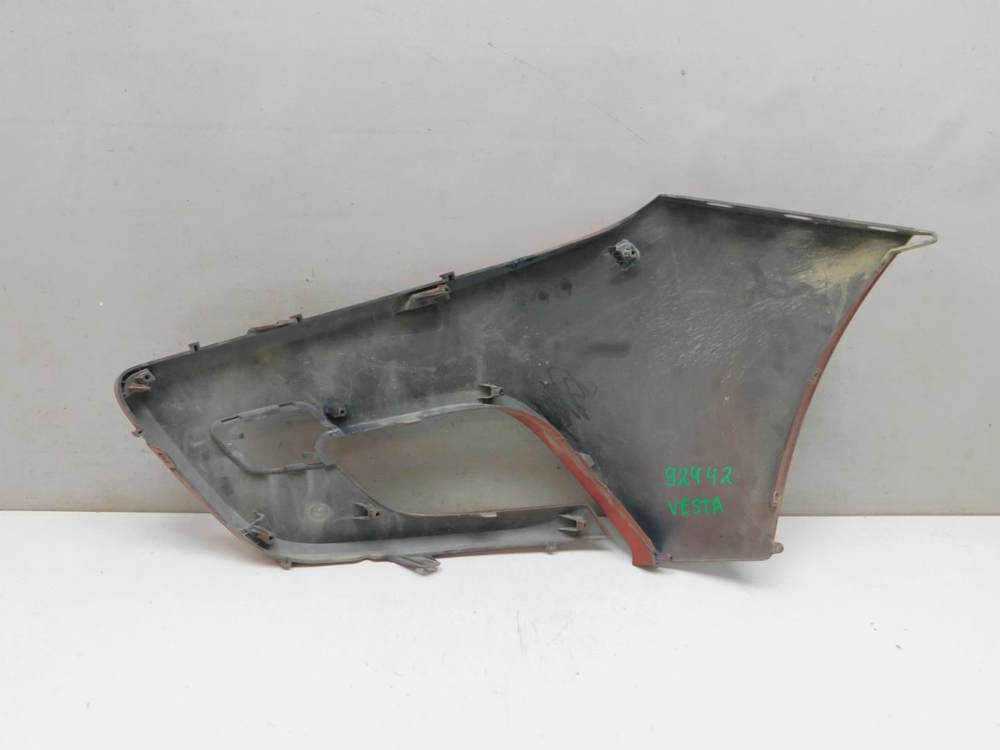 Накладка переднего бампера