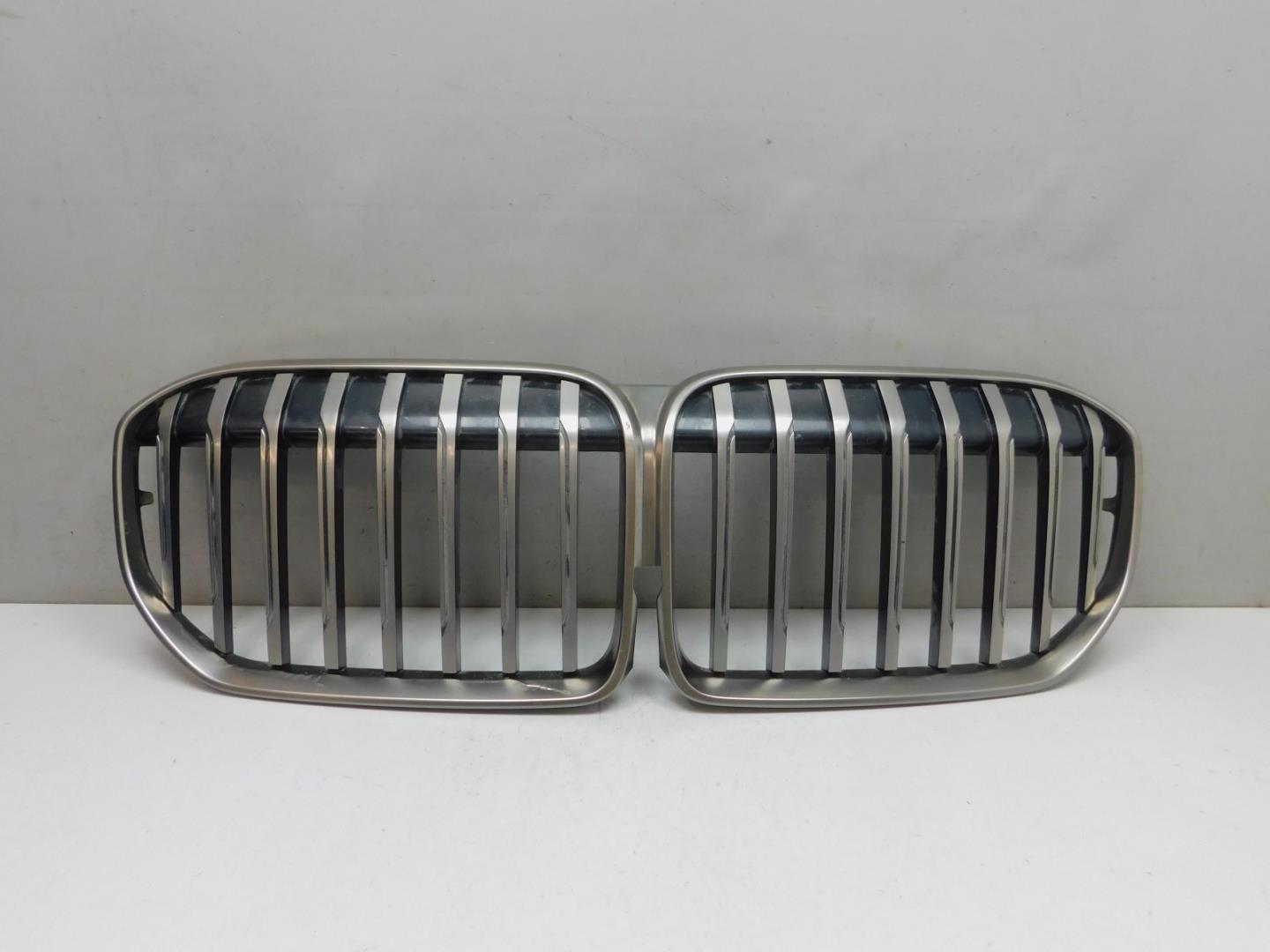 Решетка радиатора