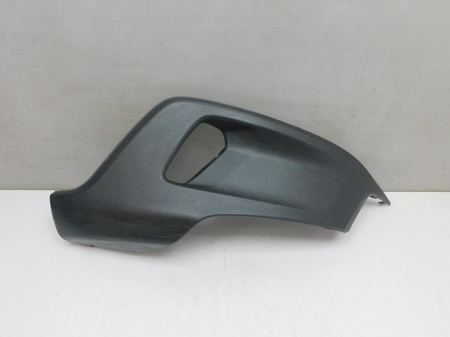 Накладка переднего бампера