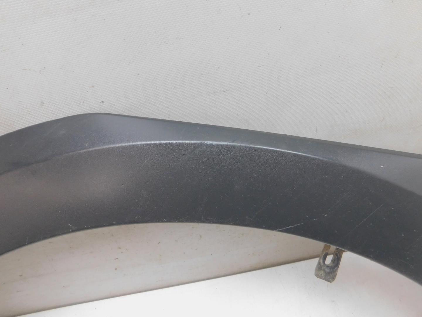 Накладка заднего крыла правого