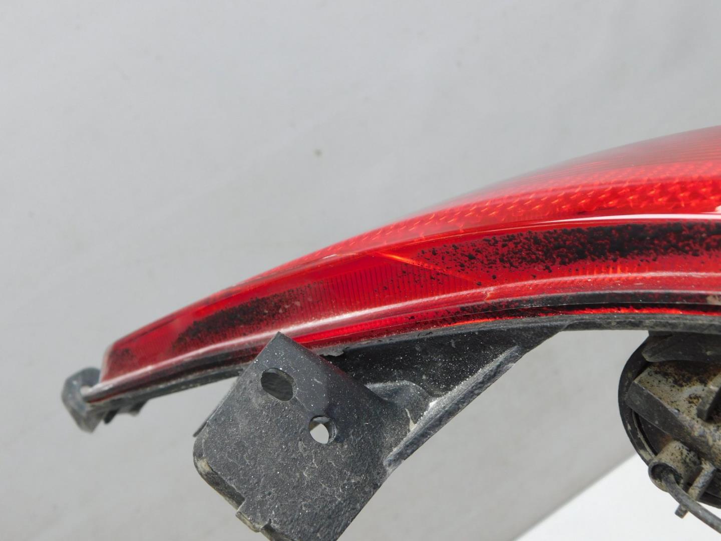 Фонарь задний противотуманный