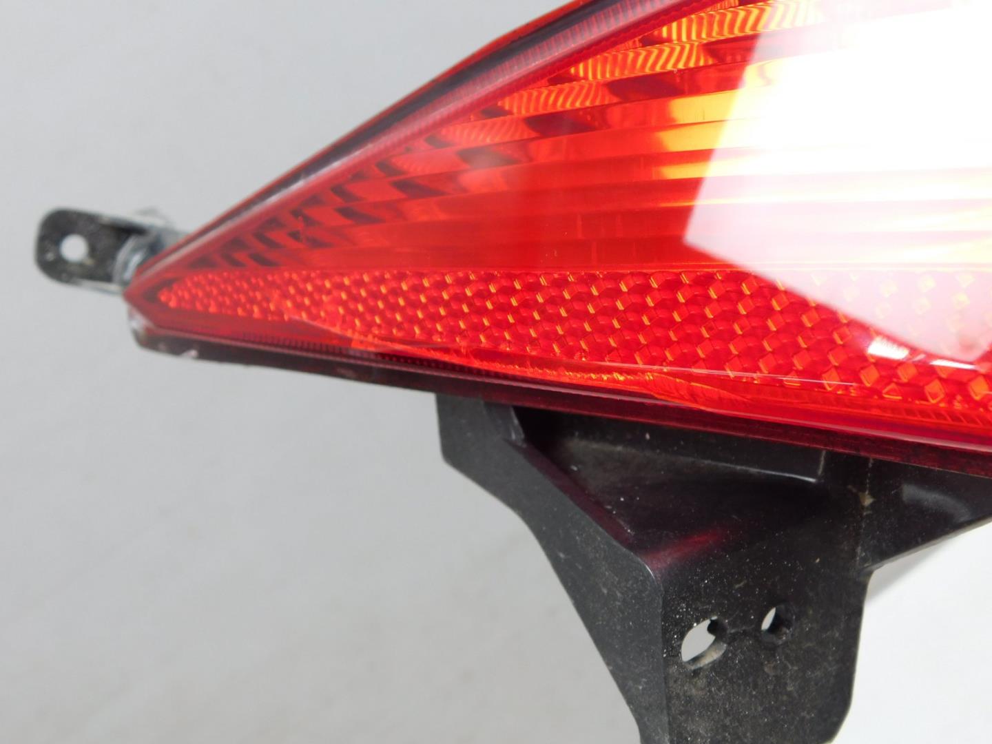 Фонарь задний противотуманный