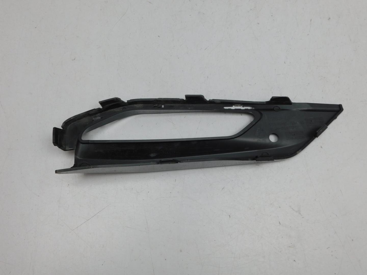 Рамка для противотуманных фар