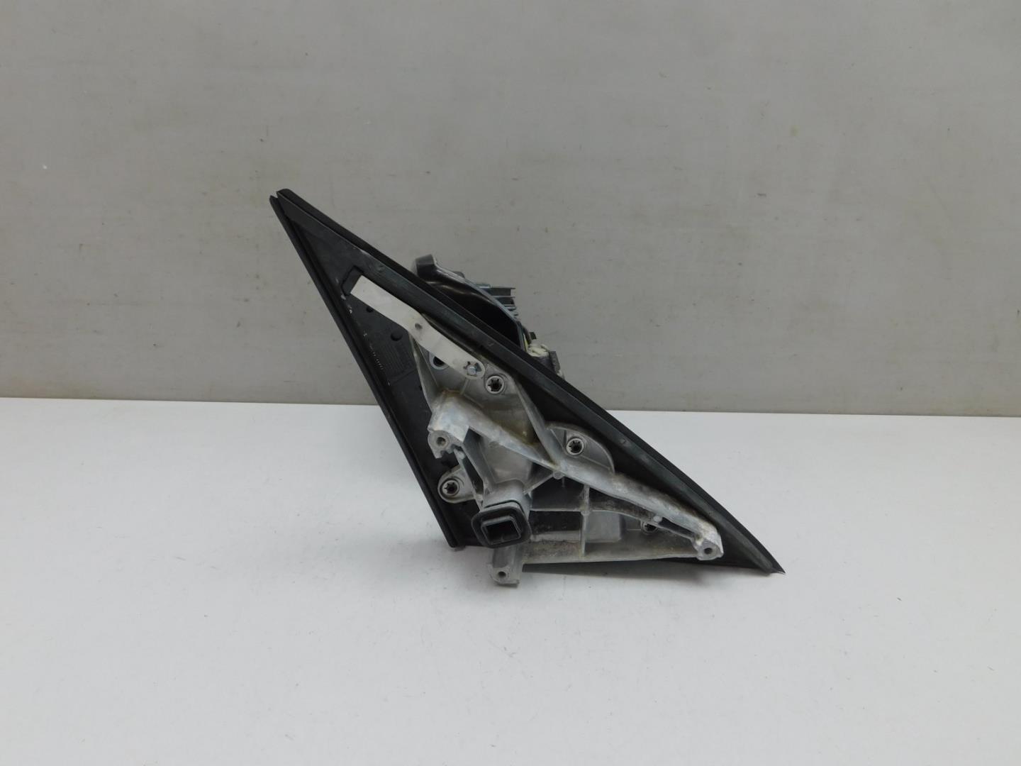 Зеркало левое электрическое