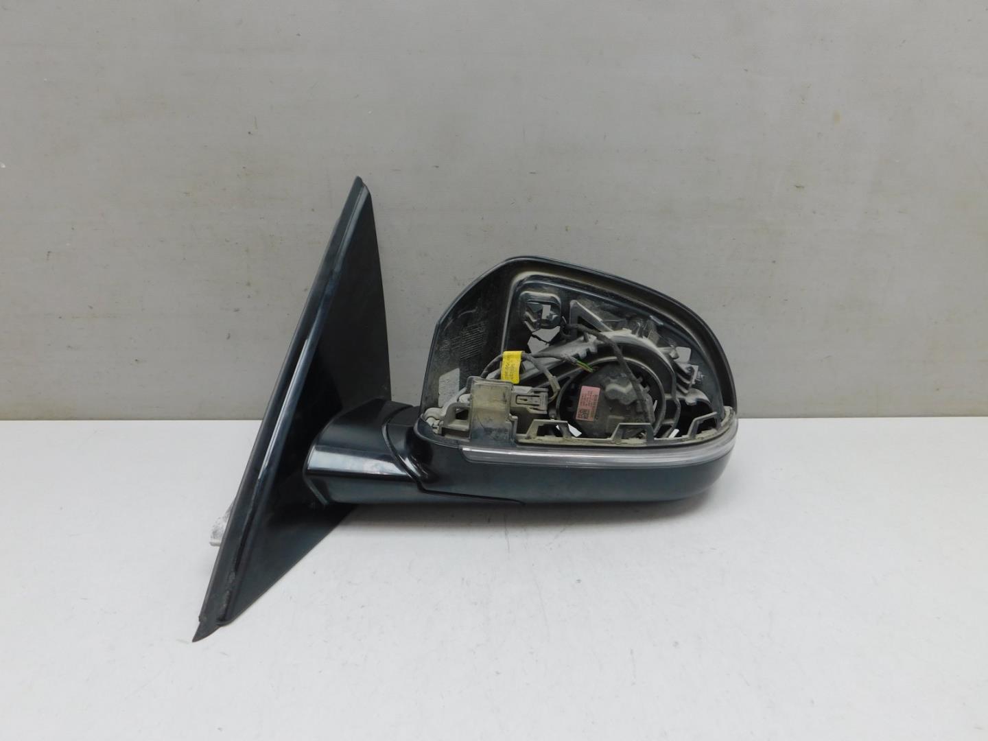 Зеркало левое электрическое