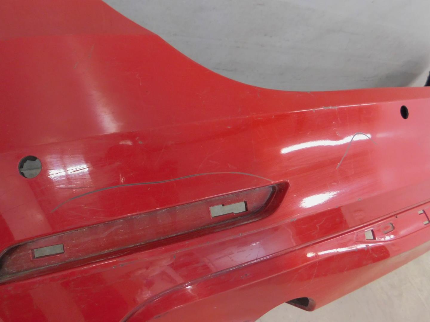 Бампер задний