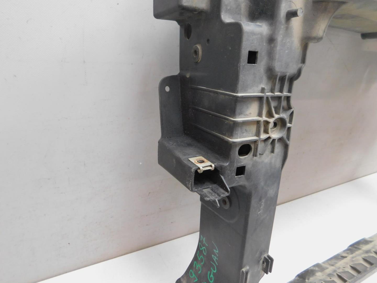 Панель передняя (телевизор)