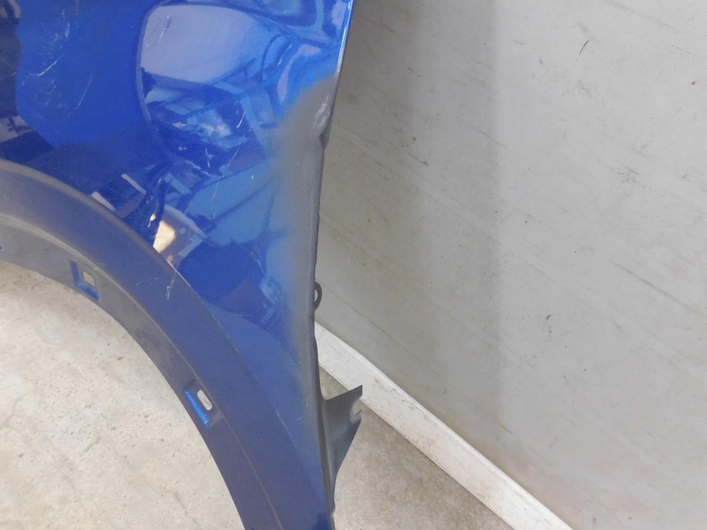 Крыло переднее левое