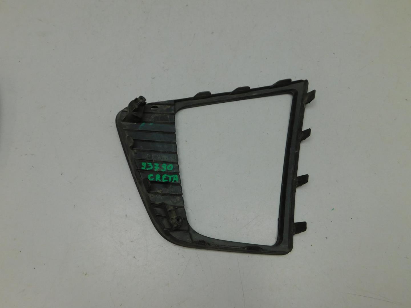 Решетка в бампер правая