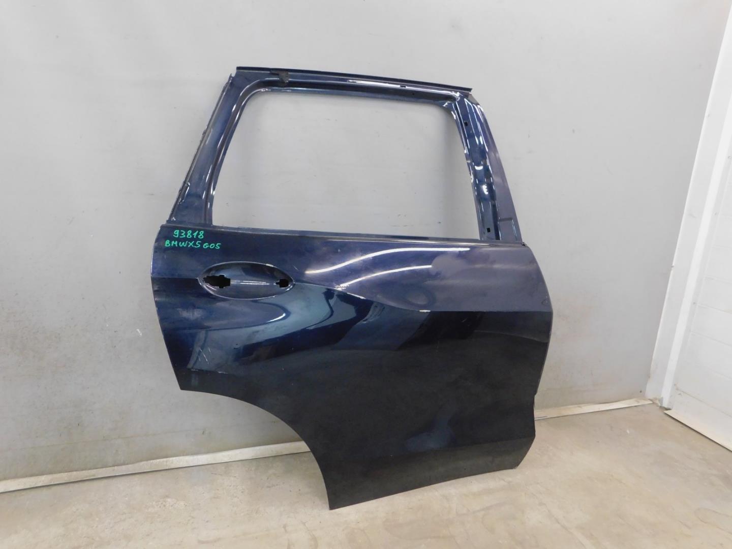 Дверь задняя правая