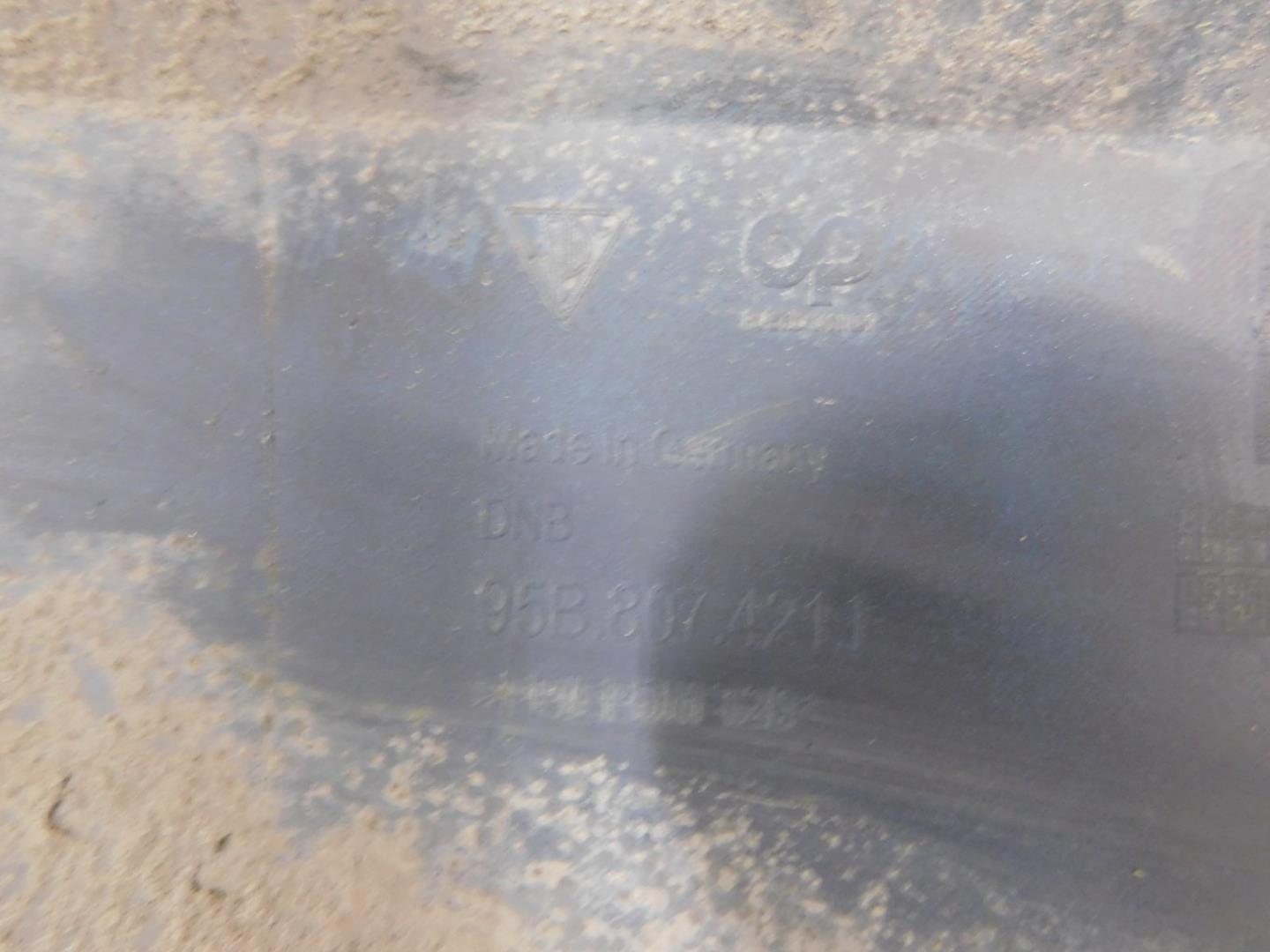 Бампер задний