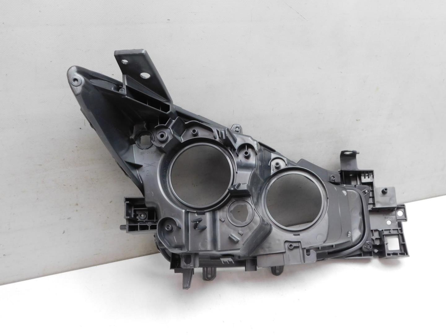 Корпус фары левой