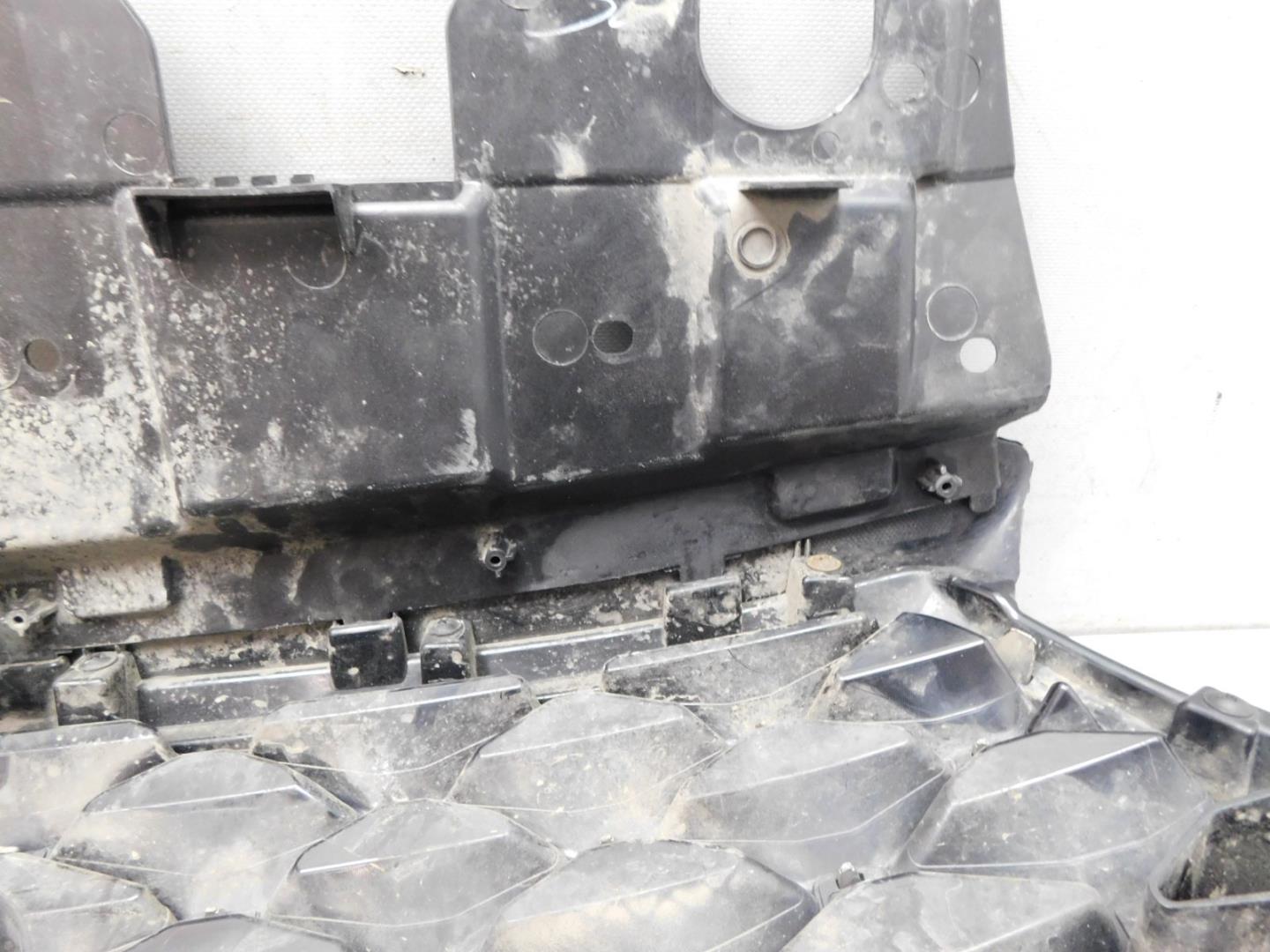 Решетка радиатора