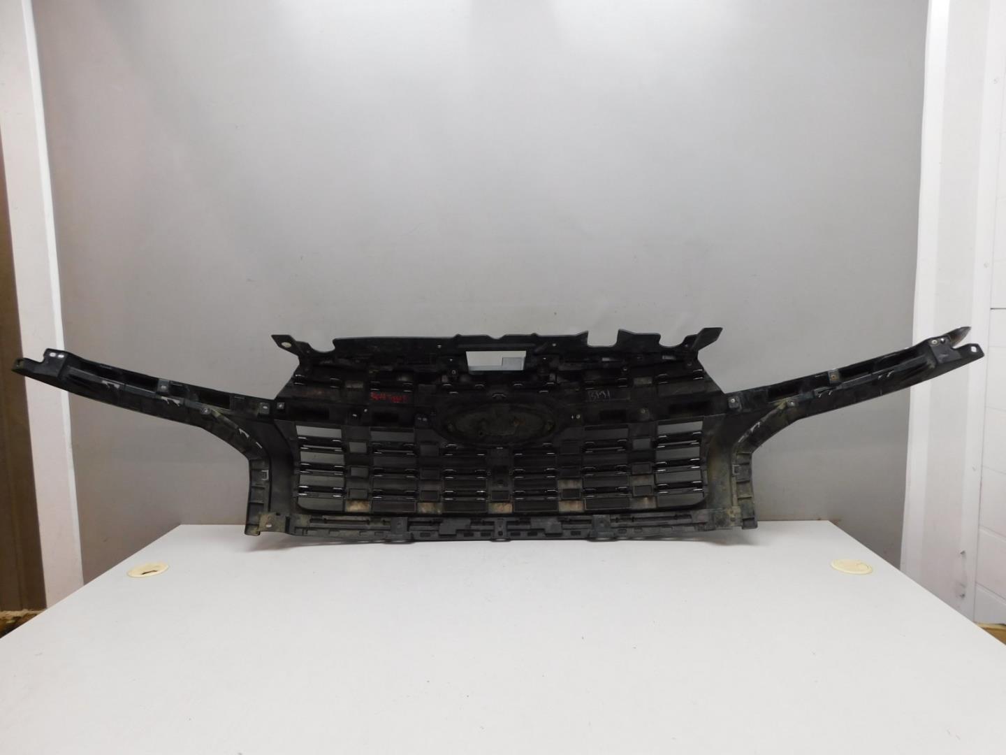 Решетка радиатора