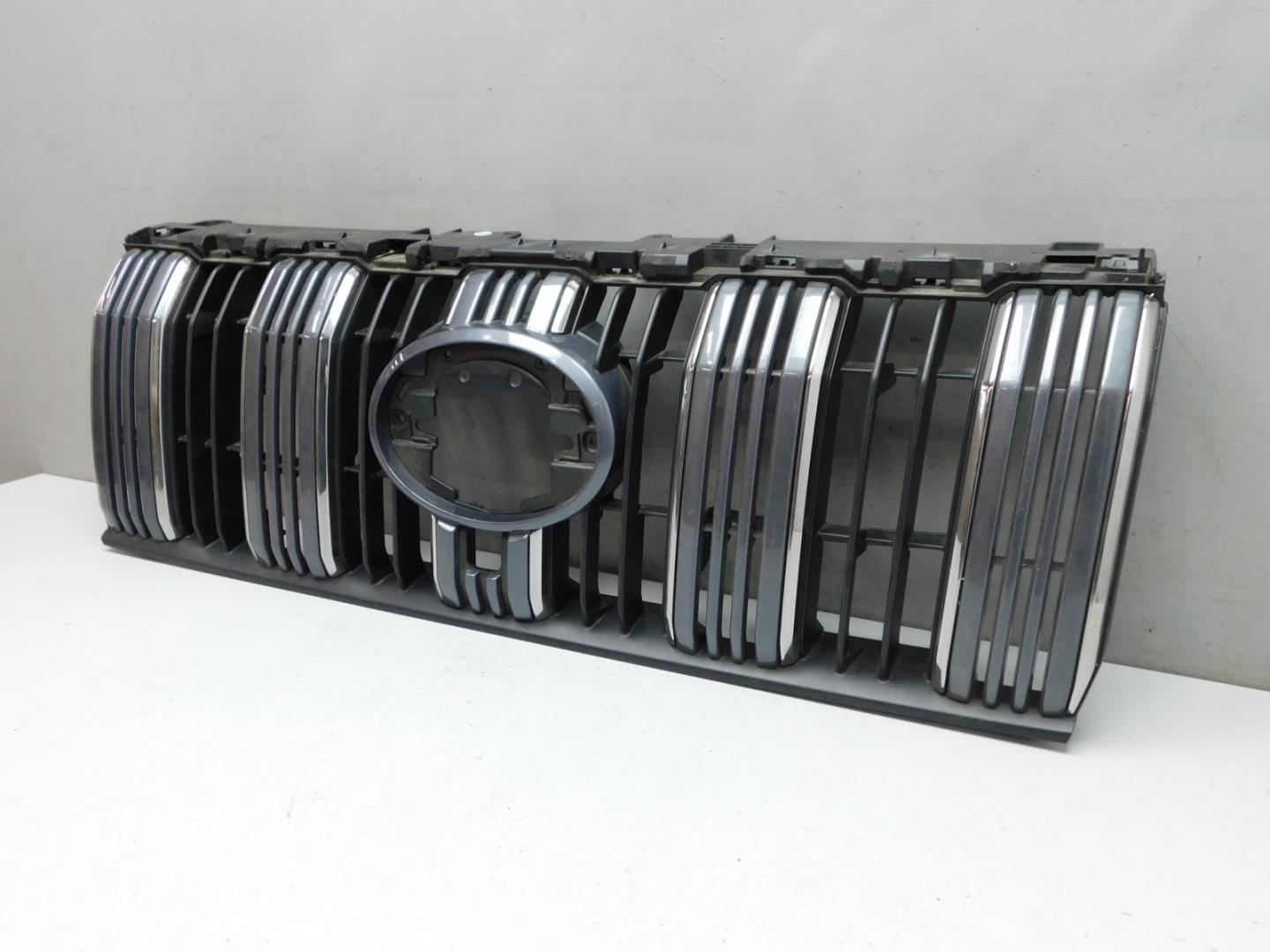 Решетка радиатора