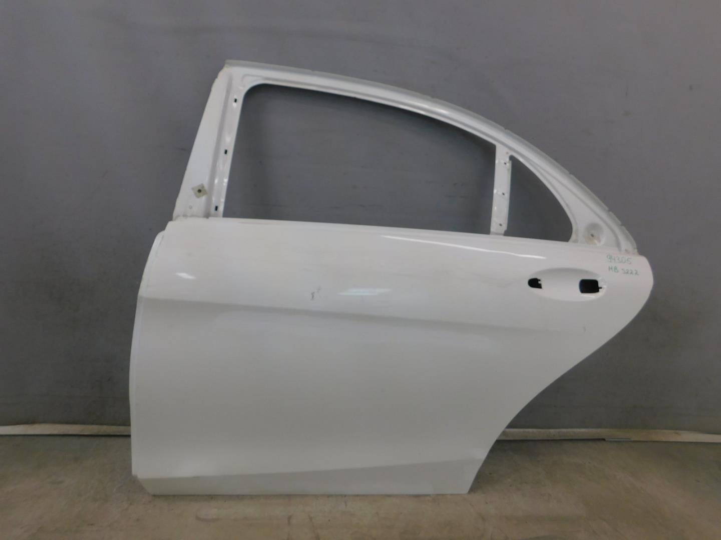 Дверь задняя левая