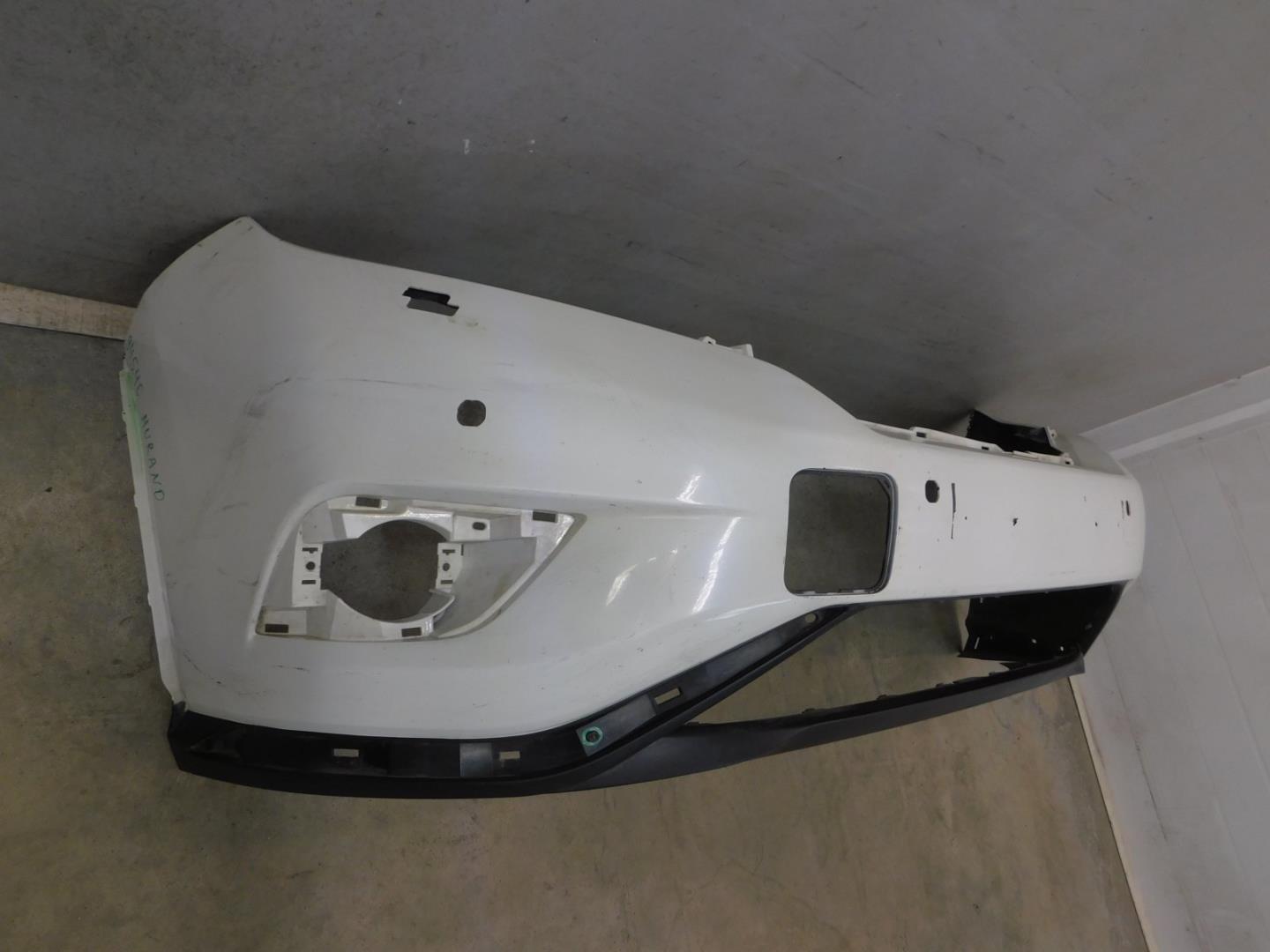 Бампер передний