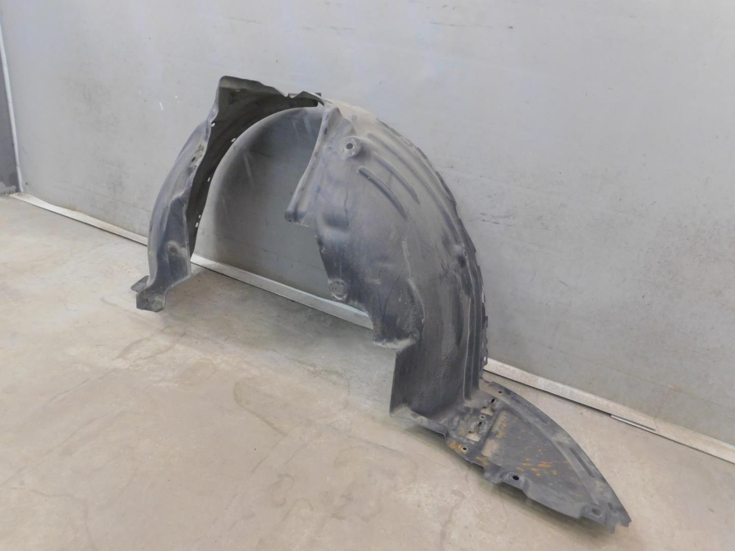 Локер передний левый