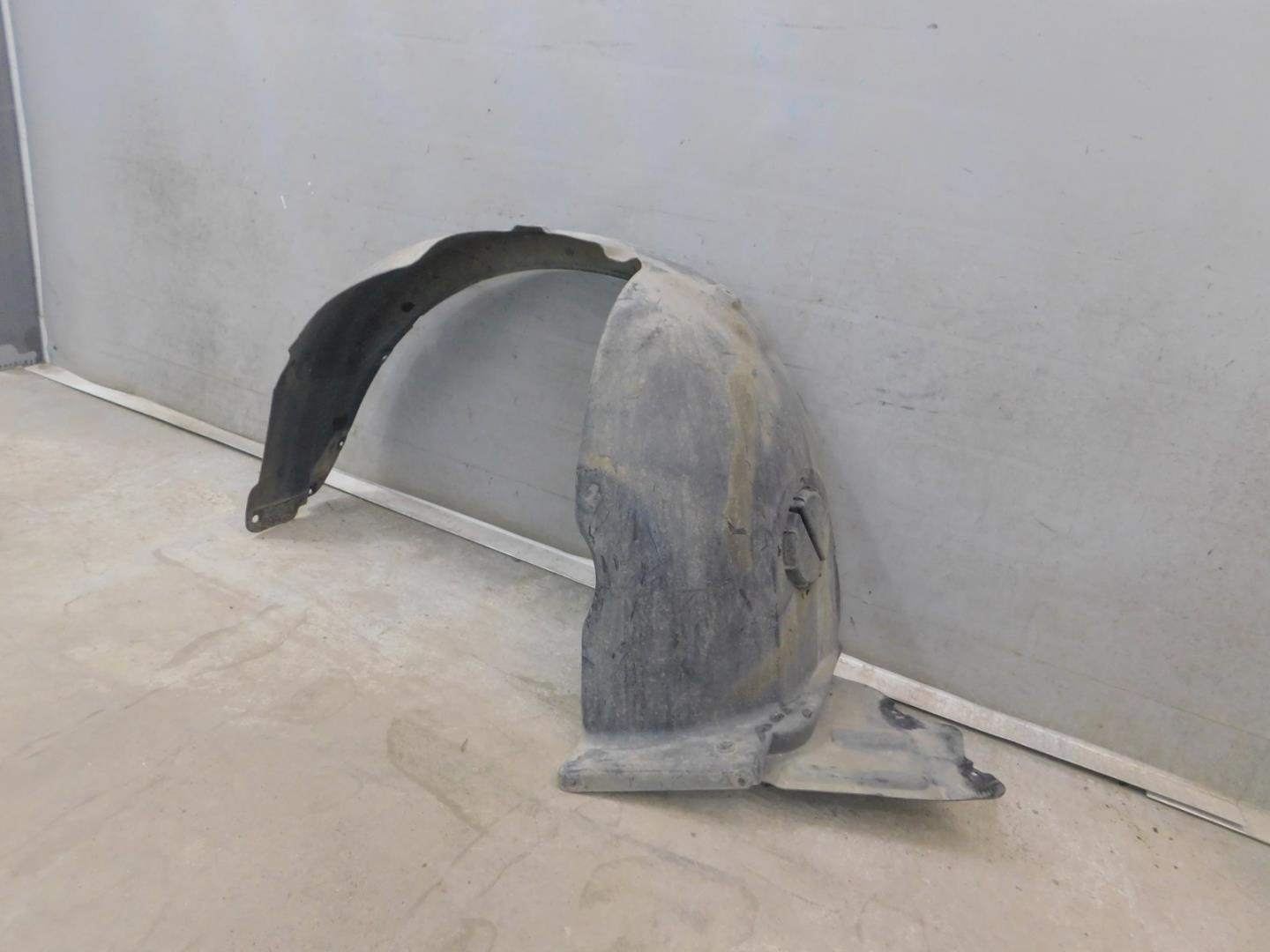 Локер передний левый