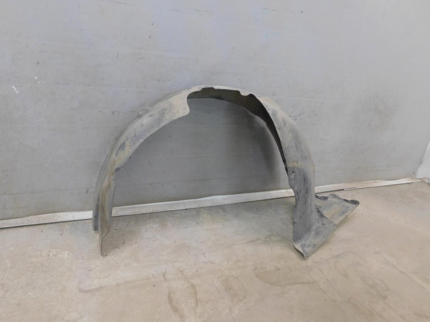 Локер передний левый