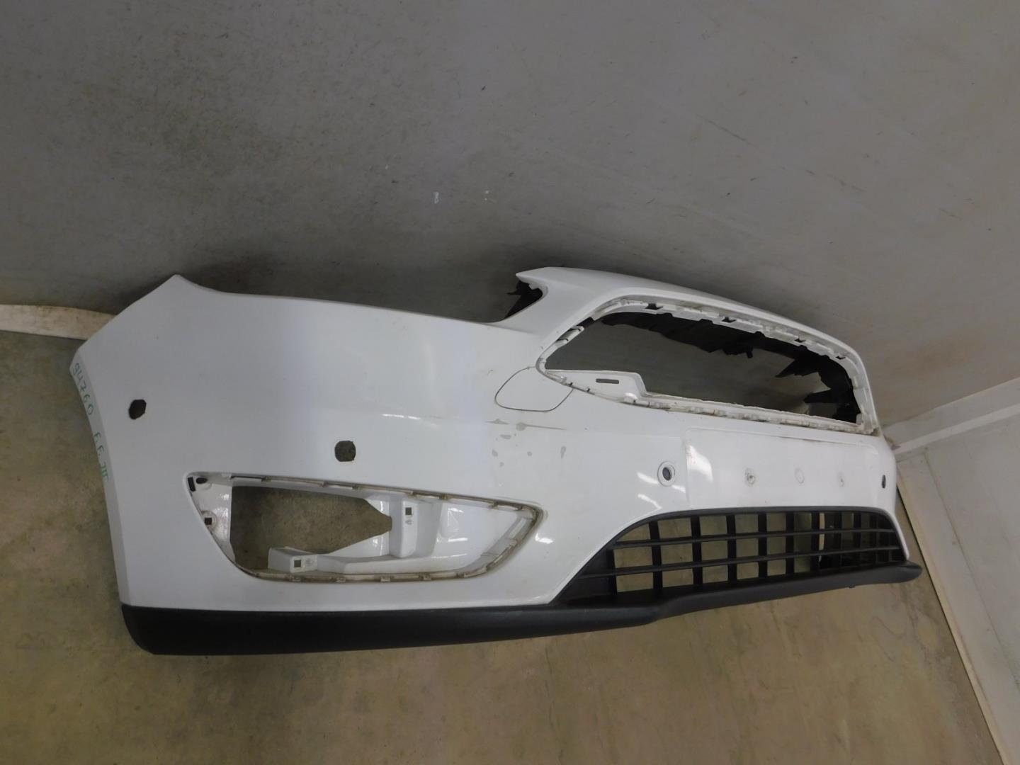 Бампер передний