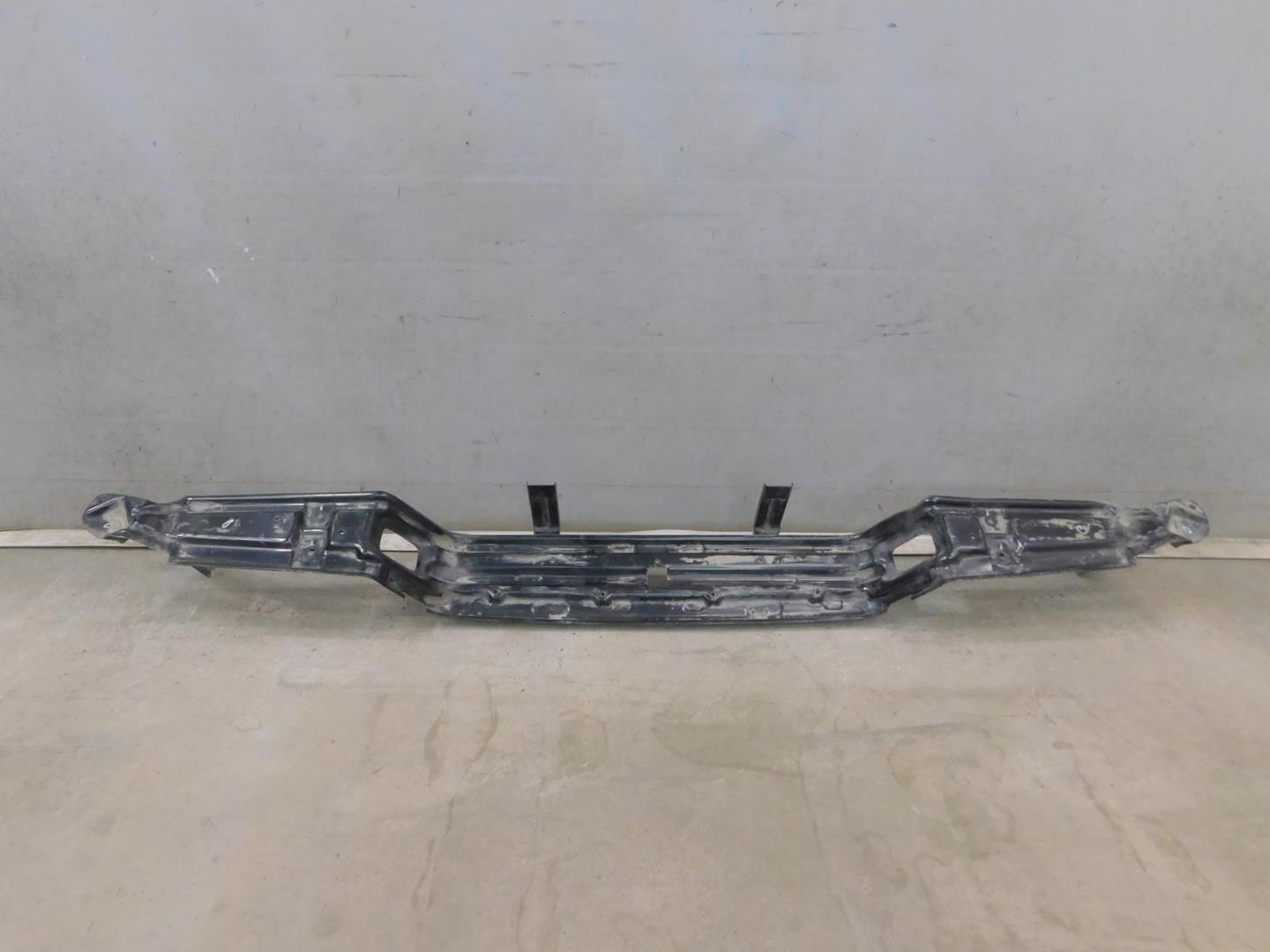 Усилитель заднего бампера