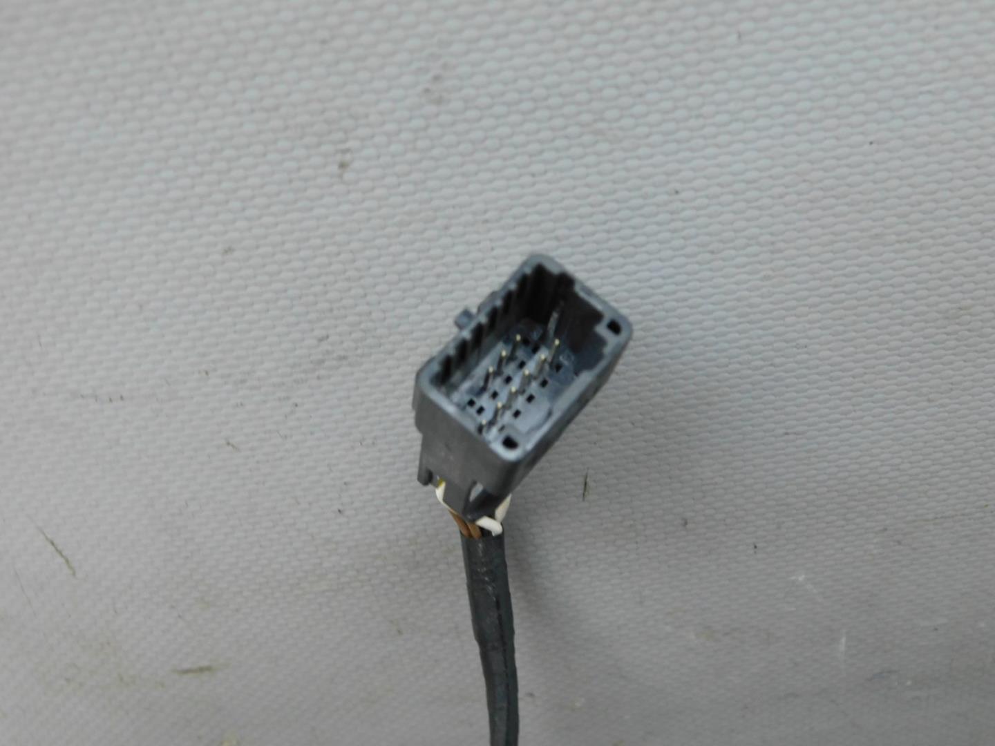 Зеркало правое электрическое