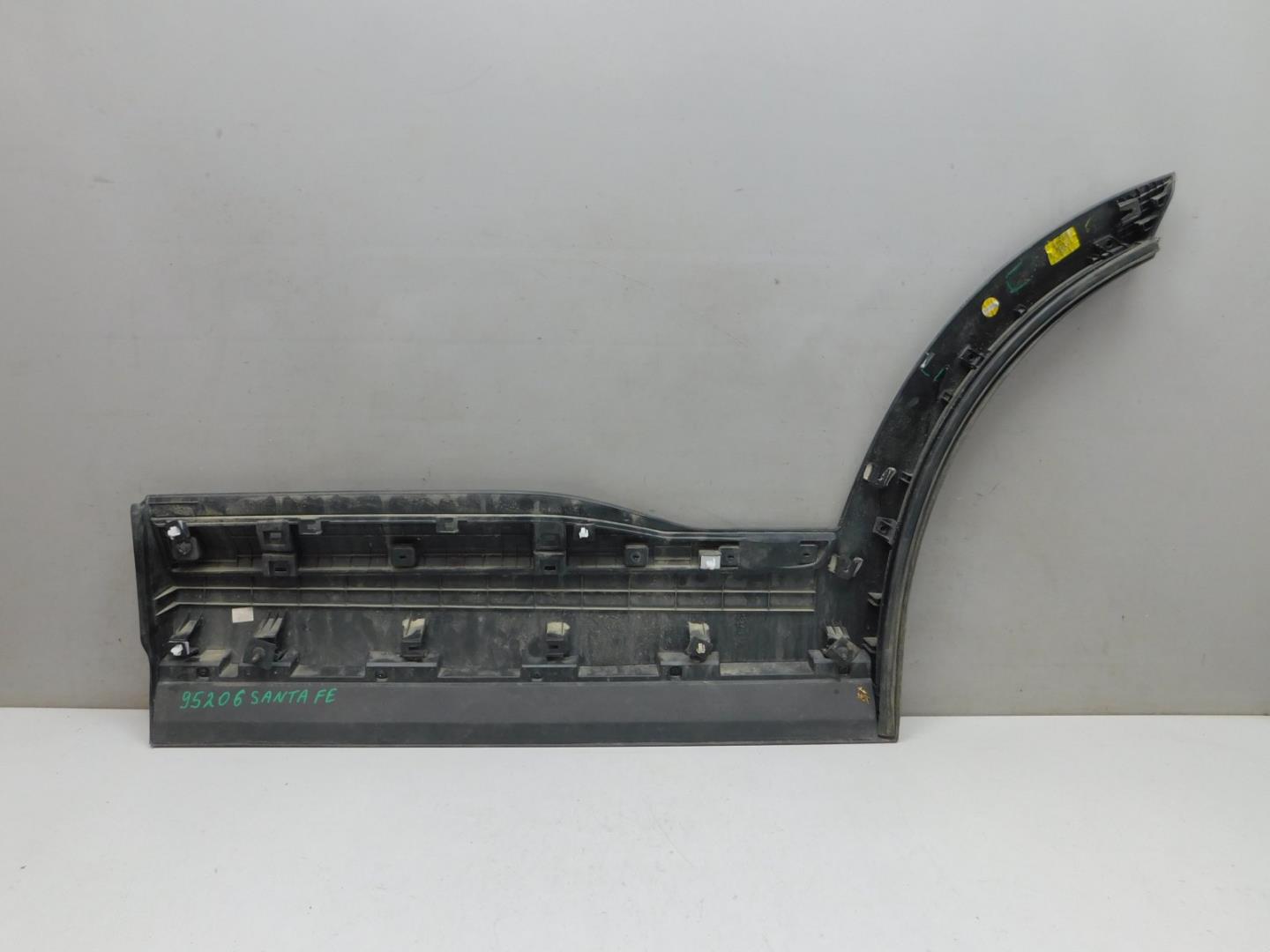 Накладка двери задней правой