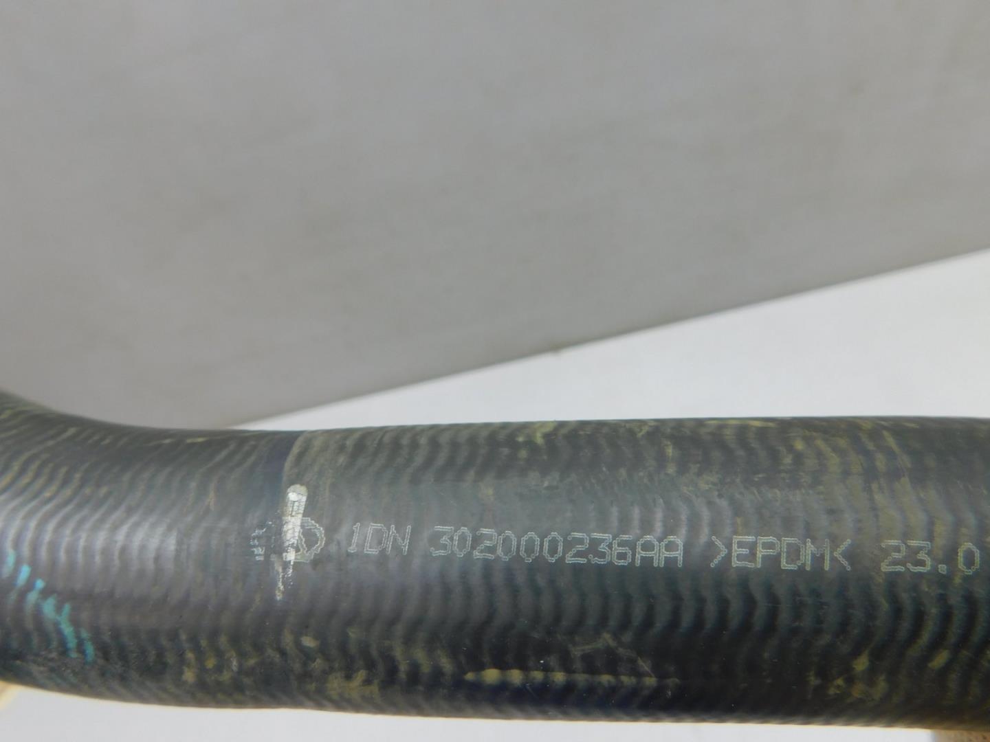 Шланг системы охлаждения