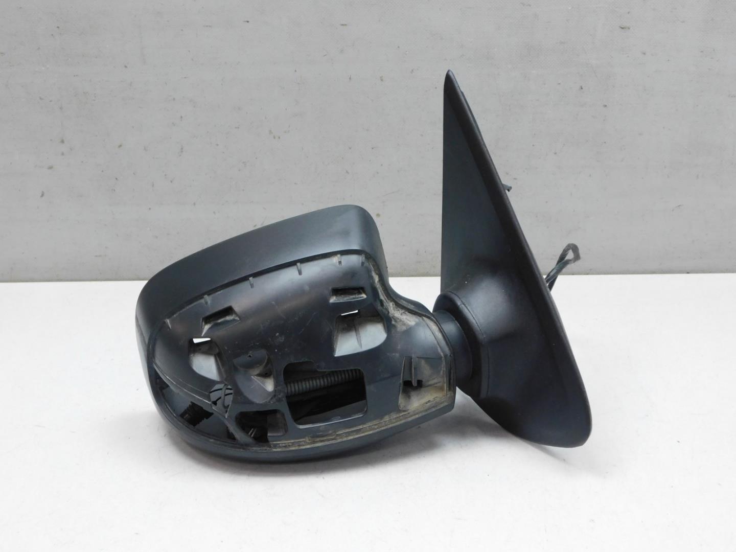 Зеркало правое электрическое