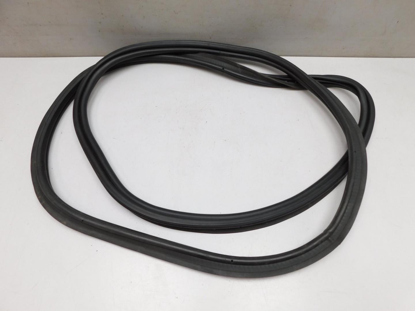 Уплотнитель двери