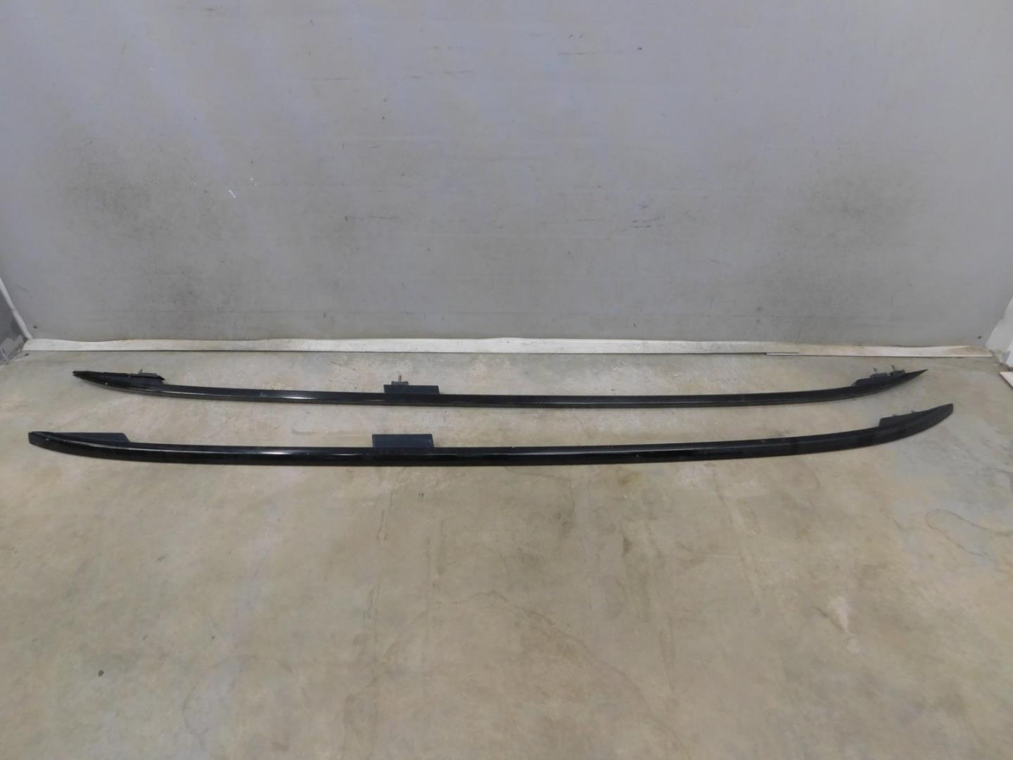 Рейлинги (релинг) к-кт (планки на крышу)