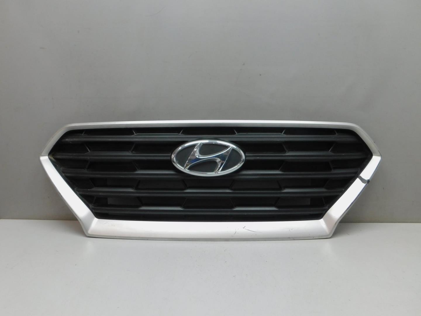 Решетка радиатора