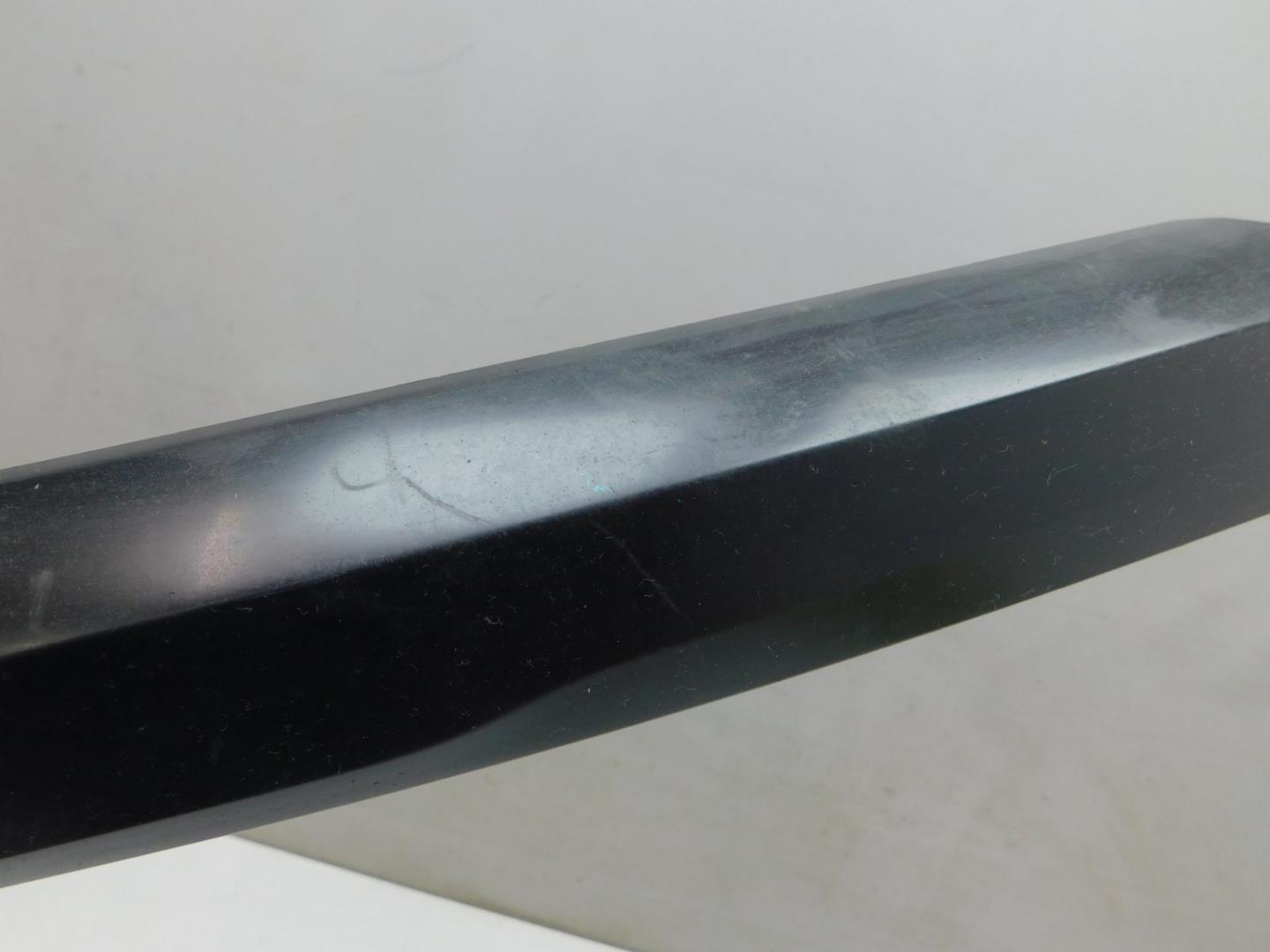 Накладка переднего бампера