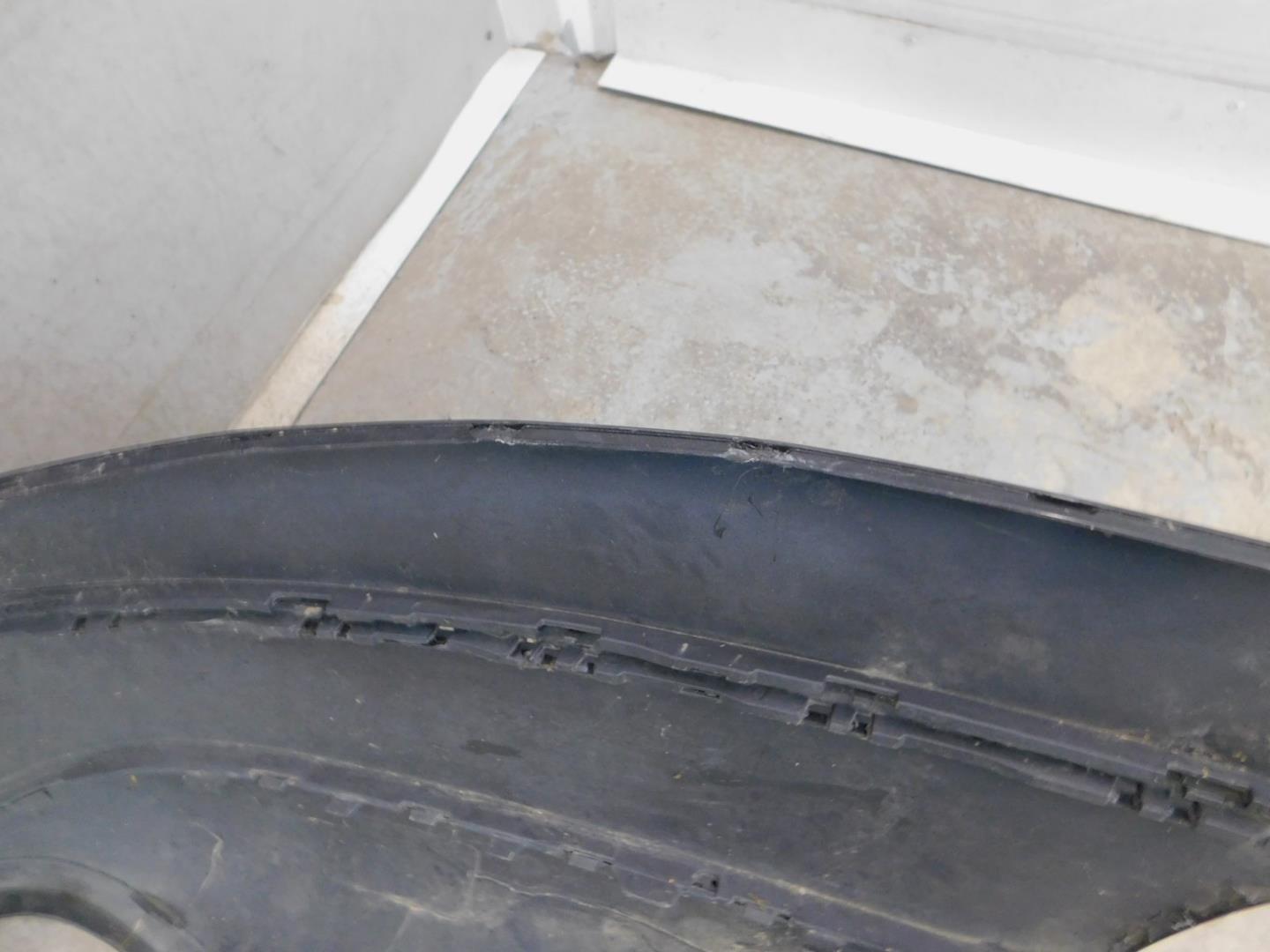 Бампер задний