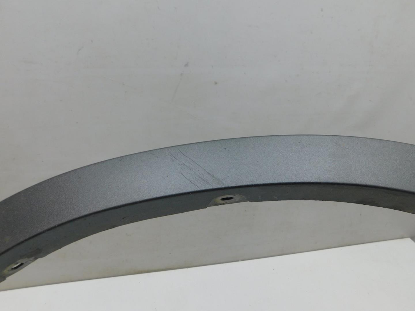 Накладка заднего крыла правого