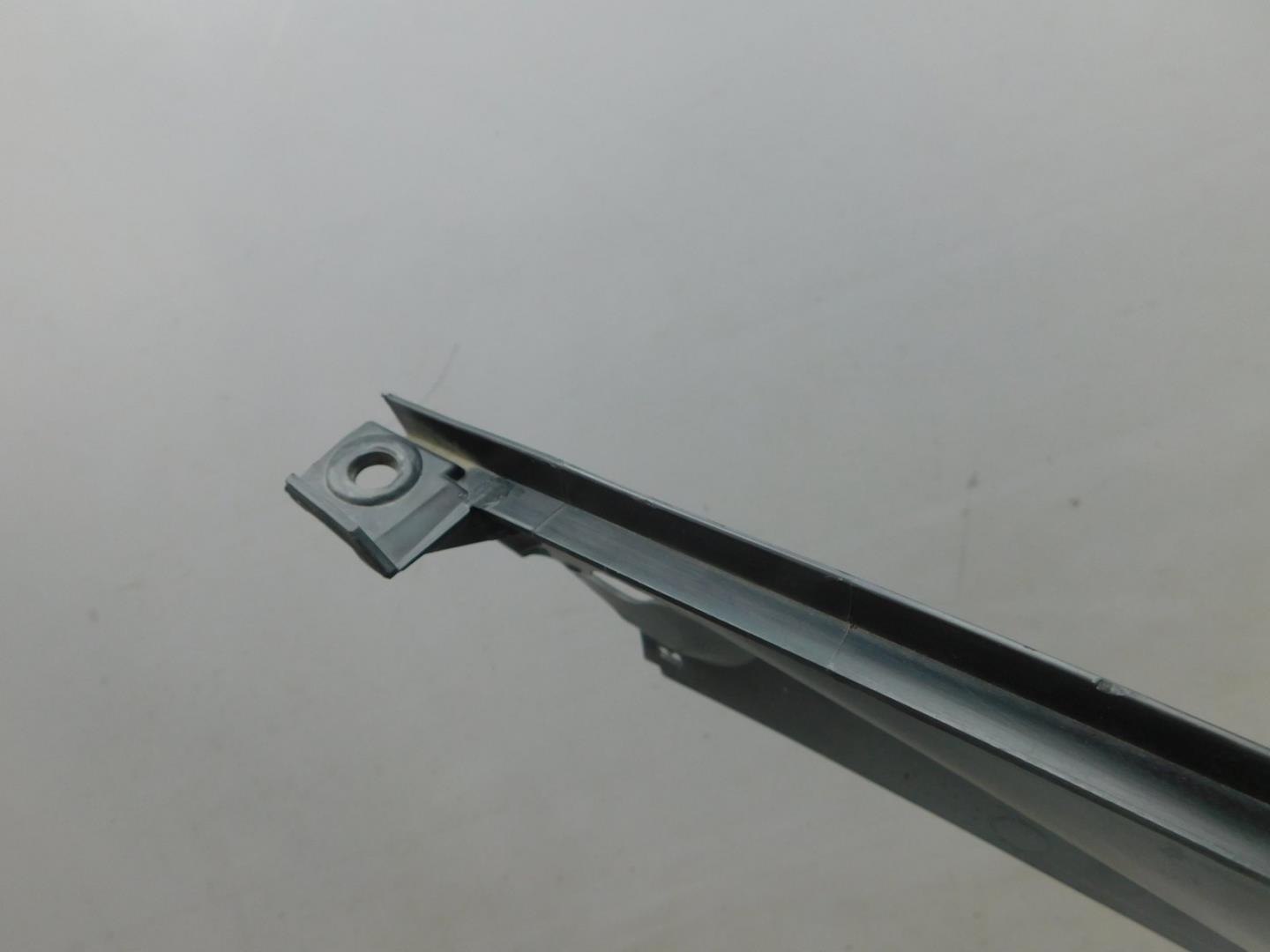 Накладка переднего бампера