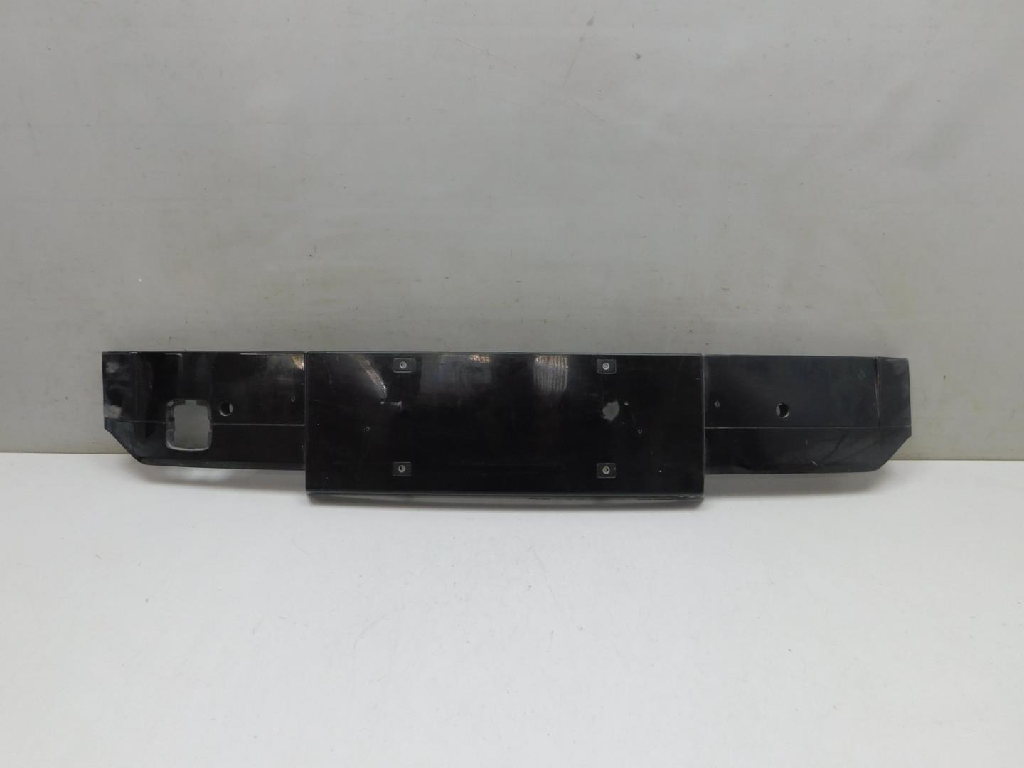 Накладка переднего бампера