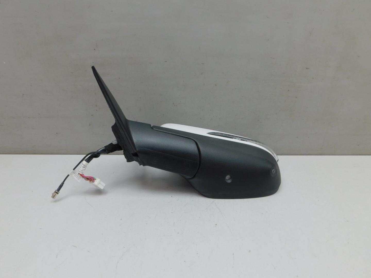 Зеркало левое электрическое