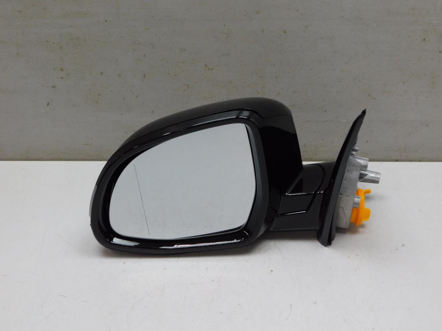 Зеркало левое электрическое