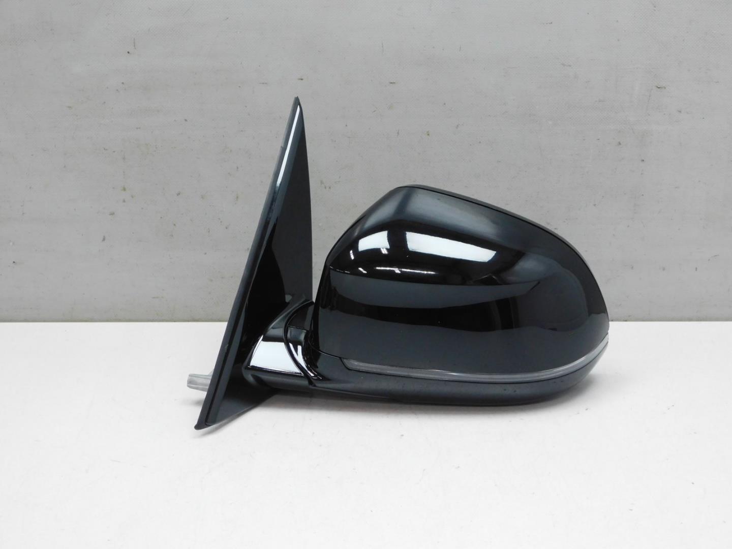 Зеркало левое электрическое