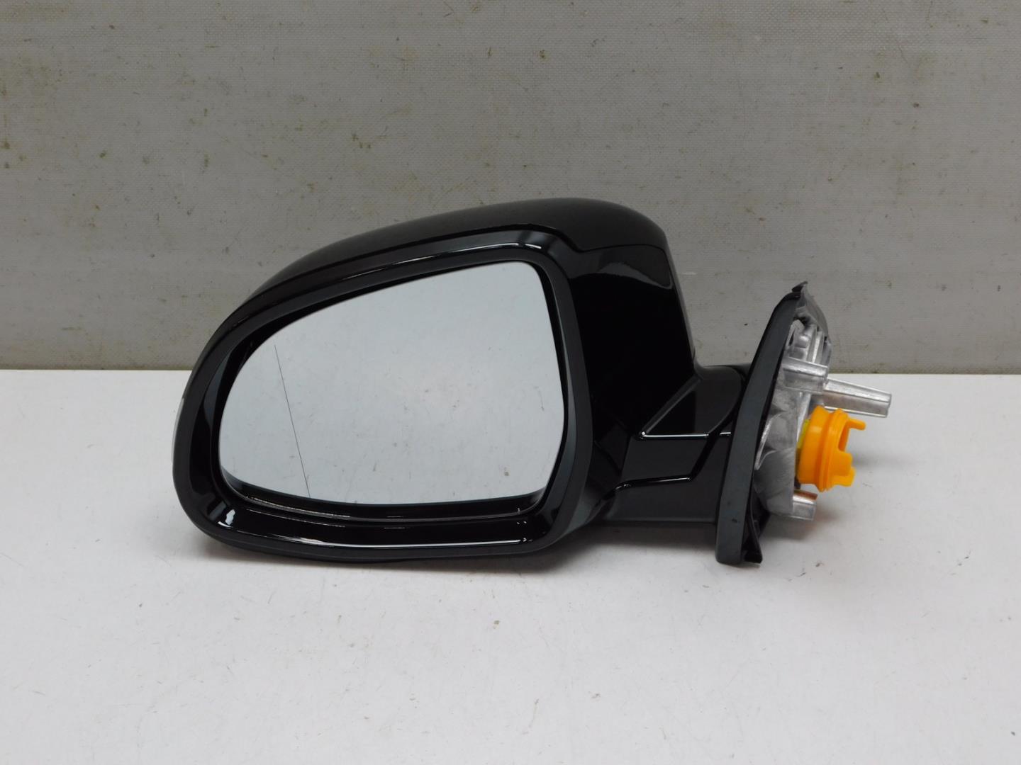 Зеркало левое электрическое