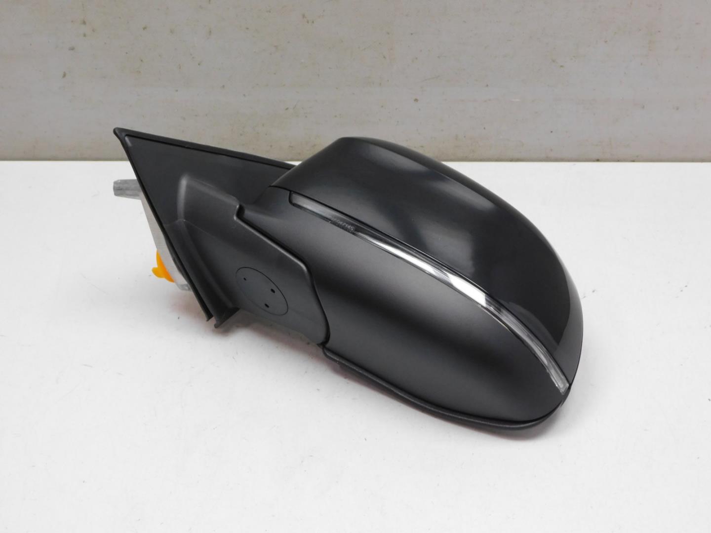 Зеркало левое электрическое