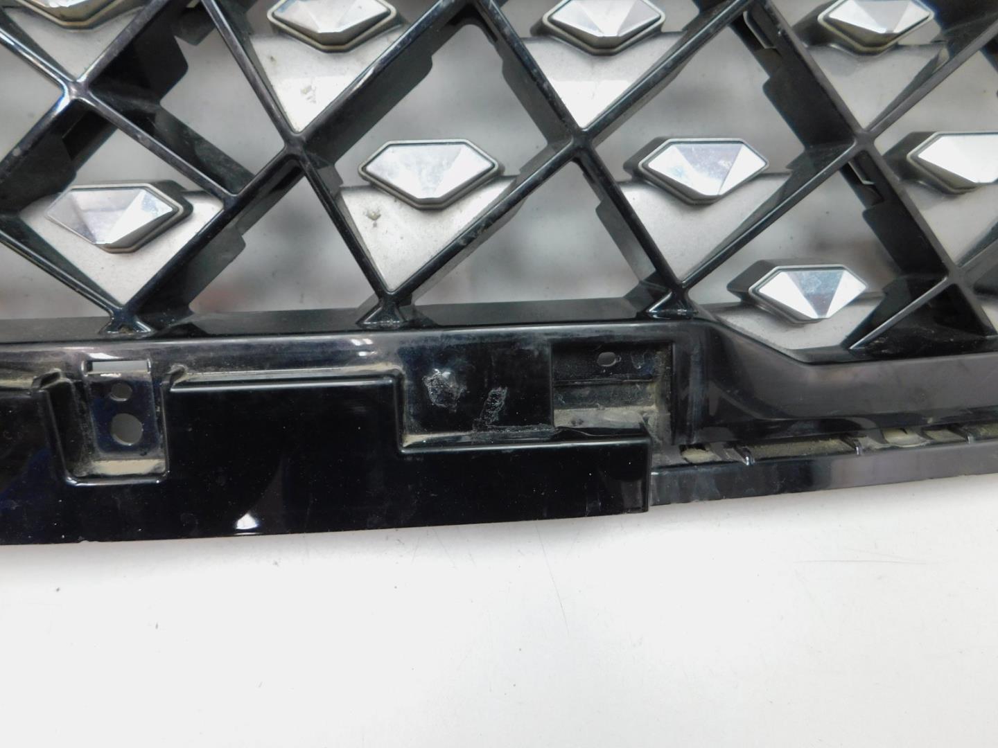 Решетка радиатора