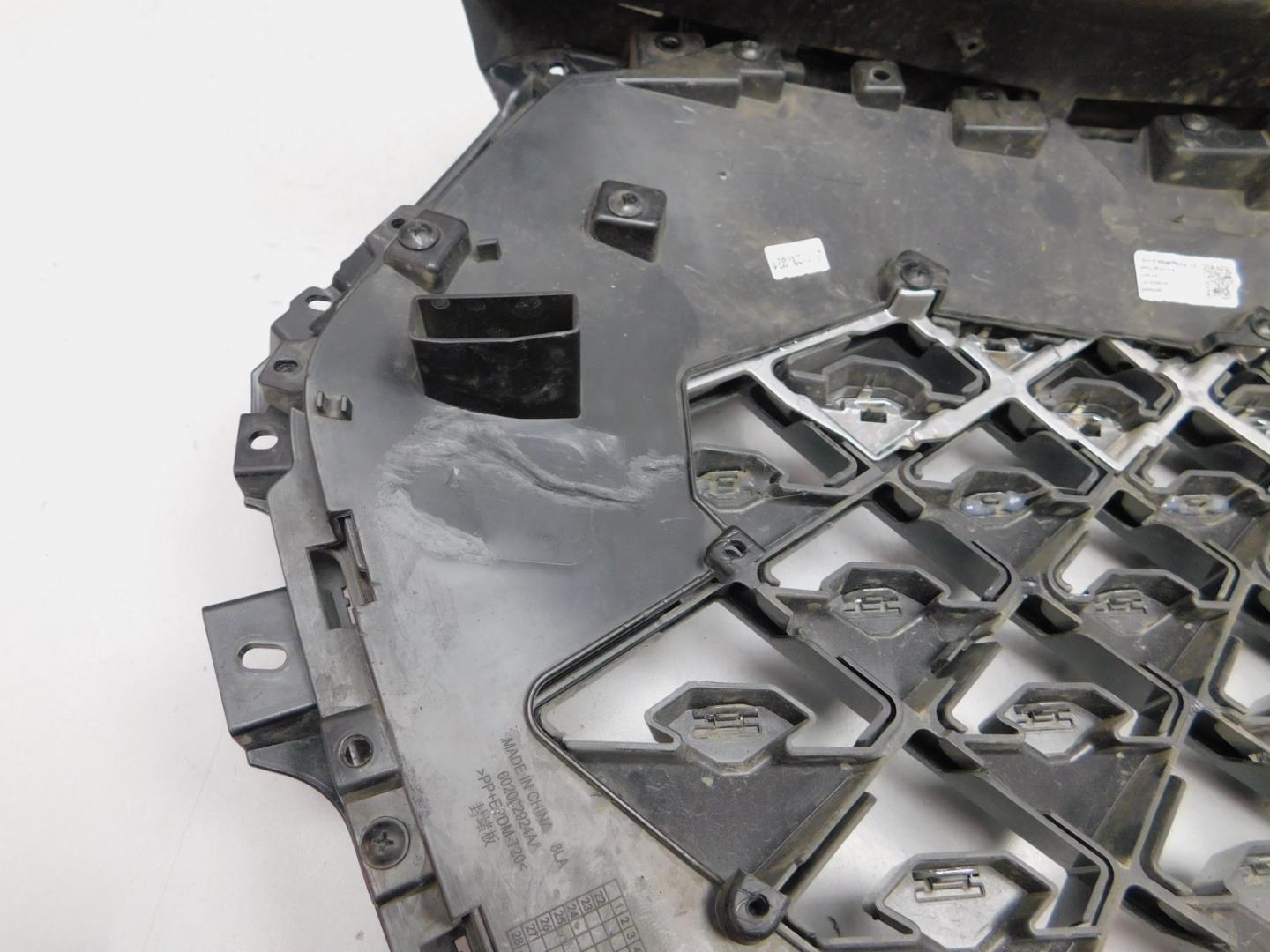 Решетка радиатора