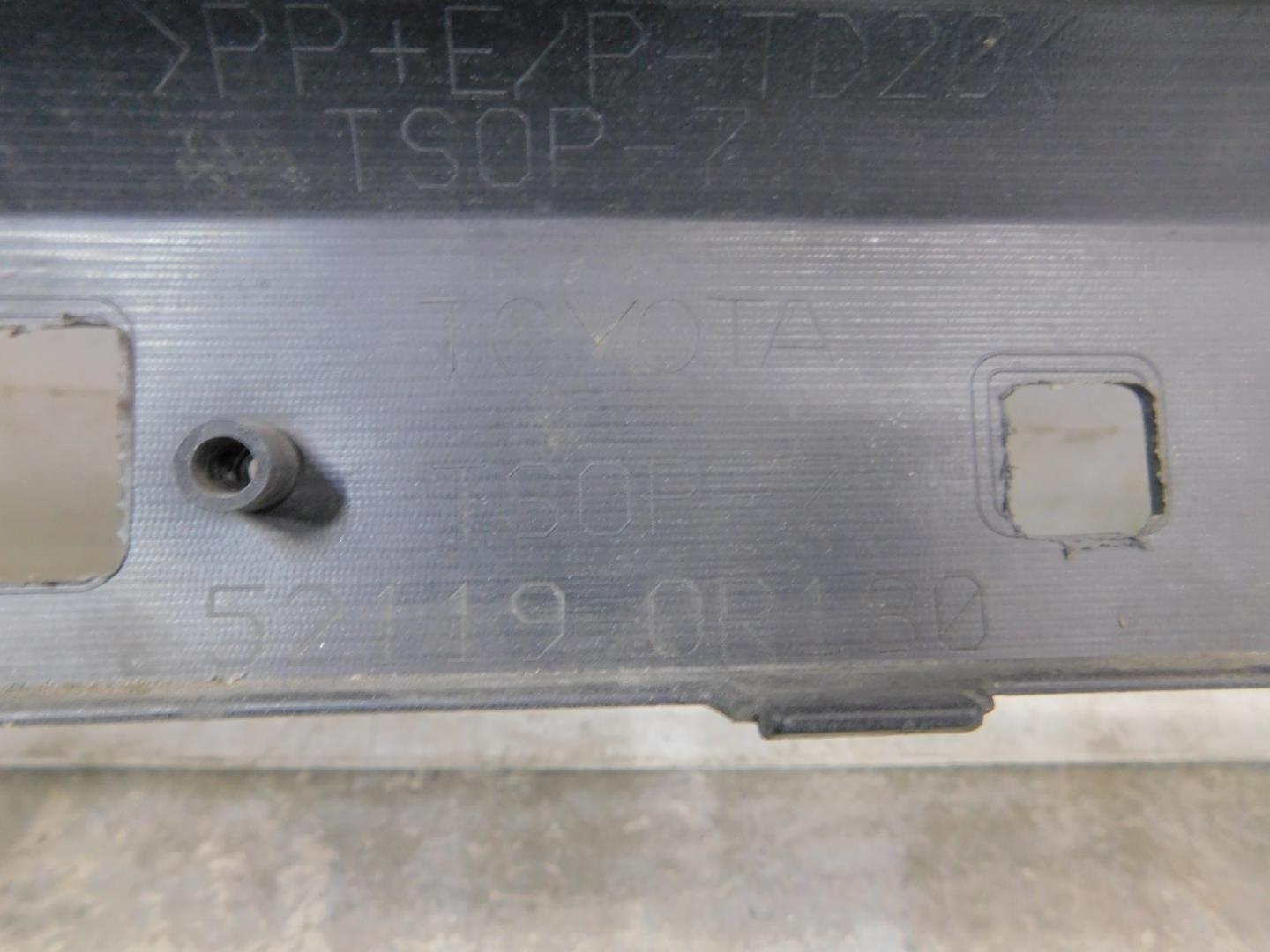 Бампер передний